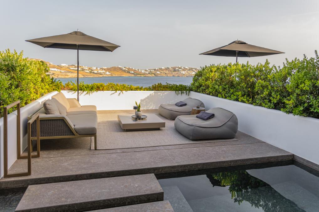 PREMIUM SUITES 1