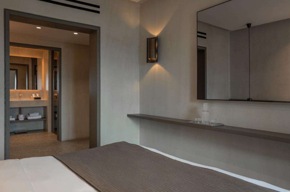 DOUBLE ROOM 6